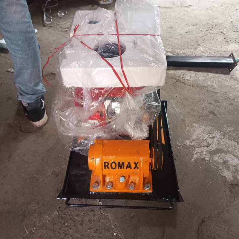 Compactor Plate Engine Driven Hyundai 1