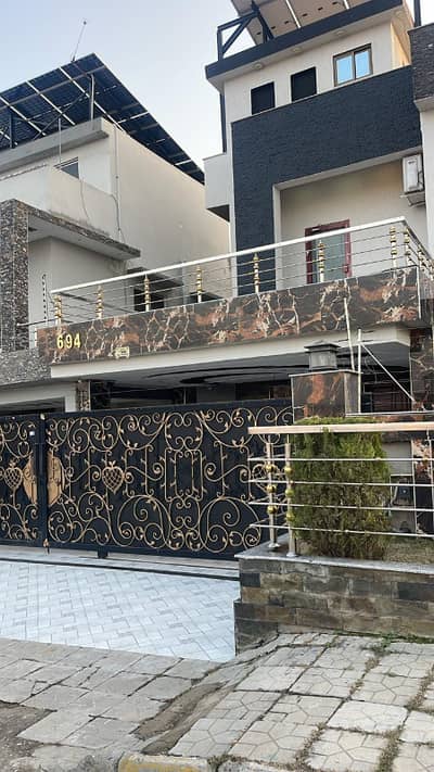 Bahria Town, Phase 8, 10 Marla Double Unit House Furnished On Investor Rate