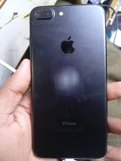 iPhone 7 plus pta 32 GB