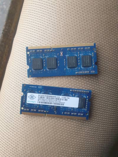 ram for laptop 2gb two  memory cards