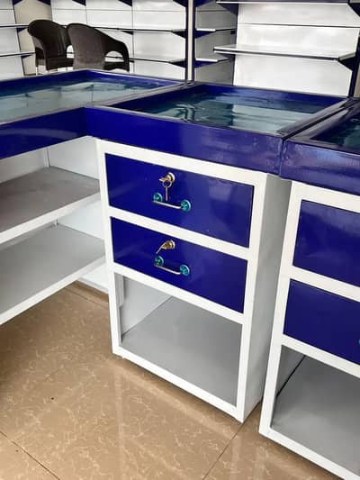 Racks/super store racks/industrial racks/pharmacy racks/wall rack/rac