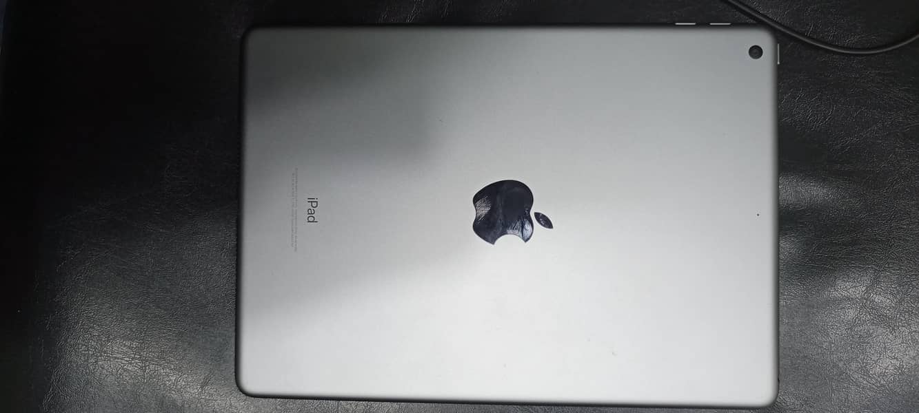 ipad 6th Generation   128 gb 1