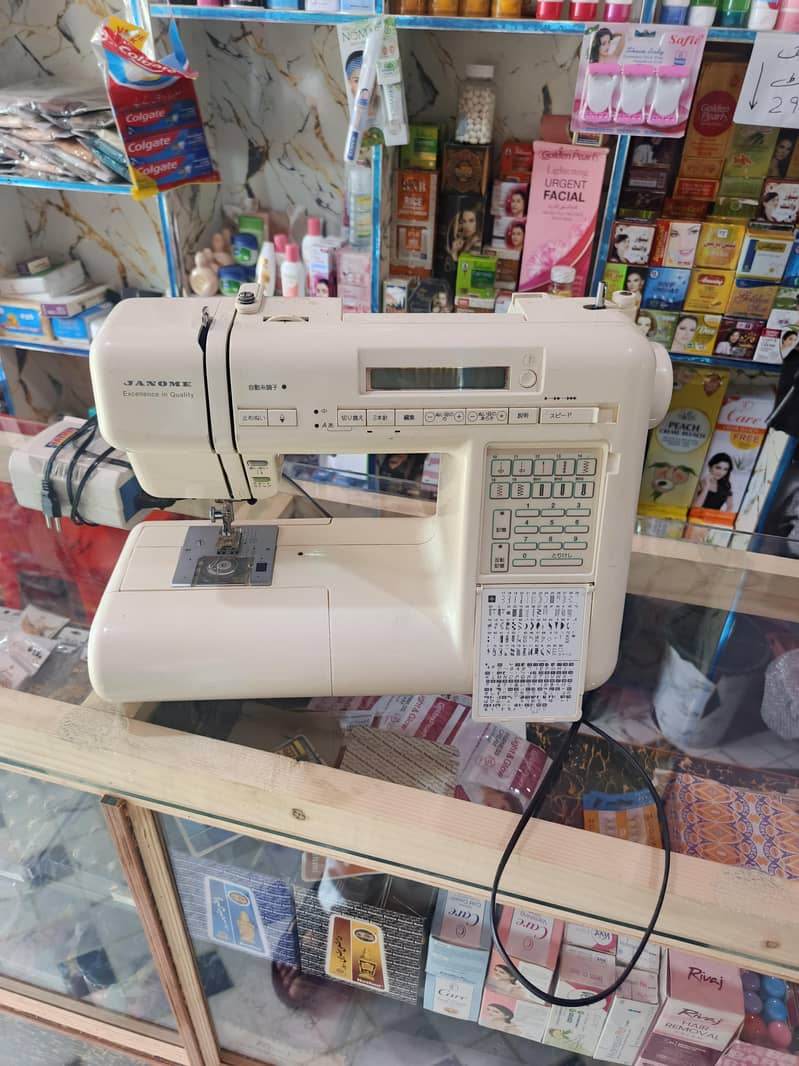 Janome 7601 Computetized 1