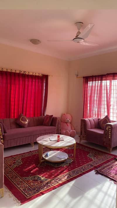 Complete modern sofa set for urgent sale