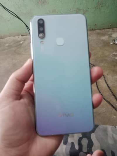 Vivo y17