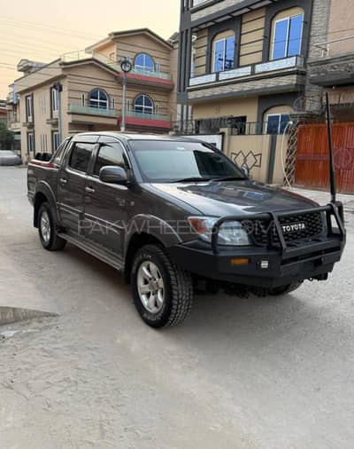 Toyota Hilux Vigo Champ 2011 exchange possible