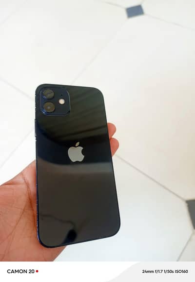 Iphone 12 (64GB).