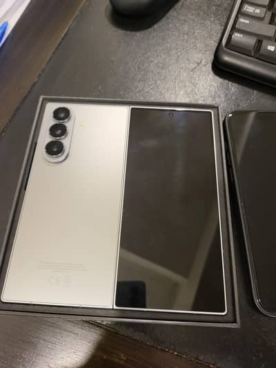 Samsung Z Fold 7  Up for sale 5 months used