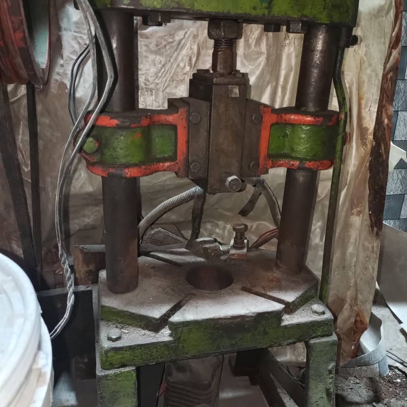 press machine 1