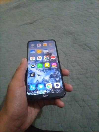 redmi 8 all okay normall use ka liya vip h