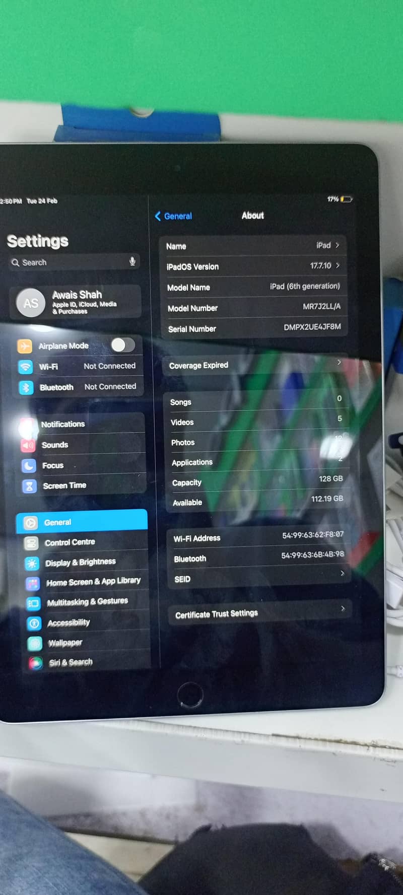 ipad 6th Generation   128 gb 6