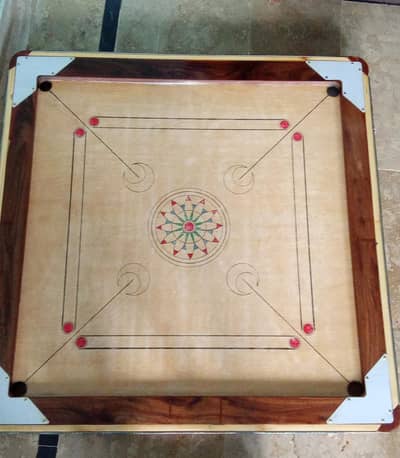 3x3 Carrom Board For Sale – Good Condition – Used