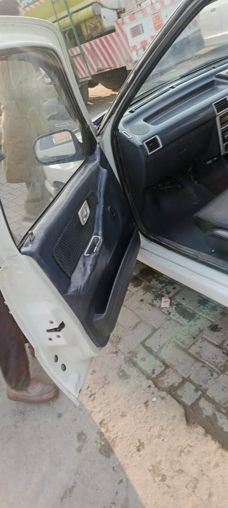 Charade automatic. 10