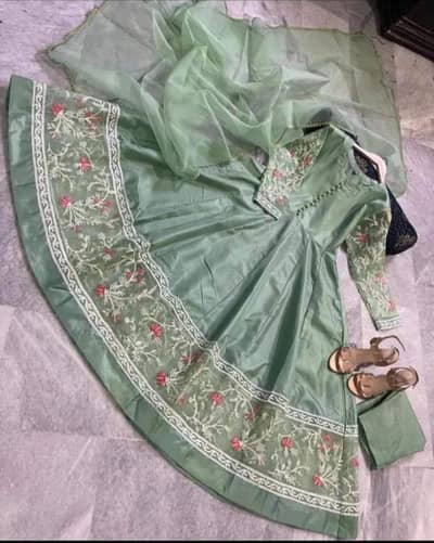 3pcs women stiicthed katan silk embriodry  Maxi