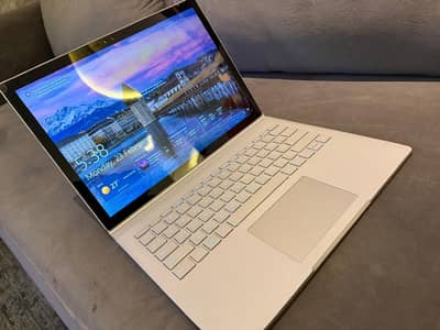 Microsoft Surfacebook 1