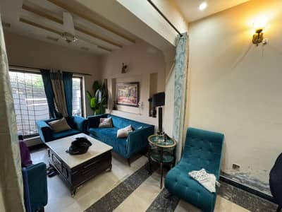 7 Marla Lower Portion Available For Rent In Lake City