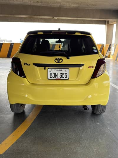 Toyota vitz jewella 2012/14