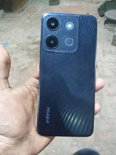 Infinix smart 7 /03230275280
