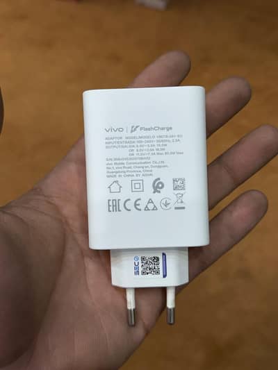 vivo y 100 orignal charger 80 w