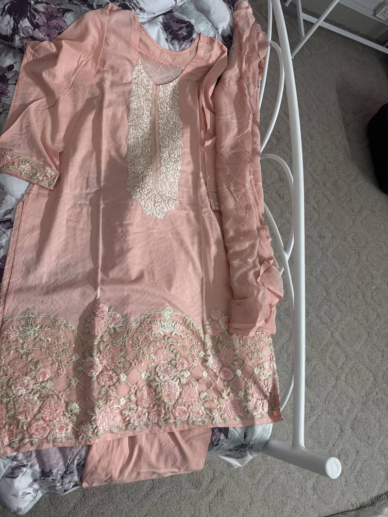 Second hand clothes 4