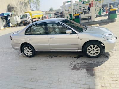 Urgent sell 2005 civic exi