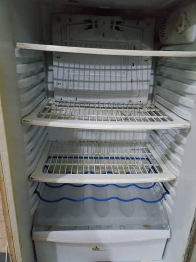 Fridge for Sale – Working Perfectly | Urgent Sale