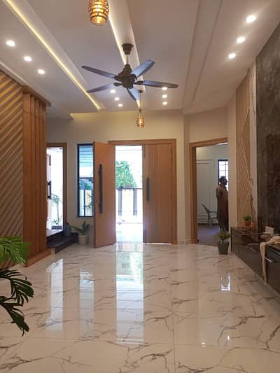 Bahria Town Phase 8, 7 Marla Designer Double Unit House Available On Investor Rate