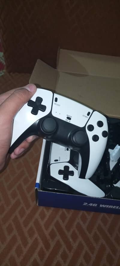 M15 Game Stick 2.4g with wireless controllers