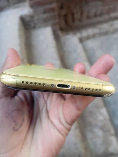 I phone 11 Non pta  for sale condition 10 by 10 water pack