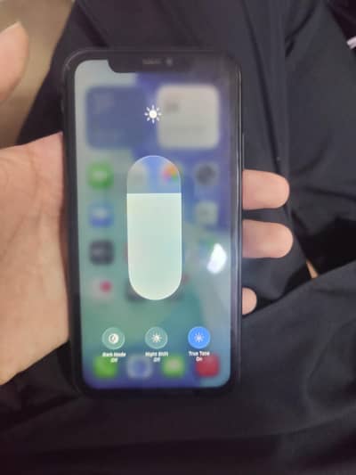 iphone 11 all ok urgent sale 03154372-747