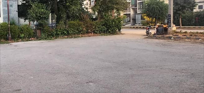 I-10 6 kanal Plot IT Trade Direct From Dry Port Road Having Offices,Good Location Available for sale