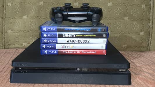 PS4 Slim 500GB with Games – No Jailbreak – Good Condition