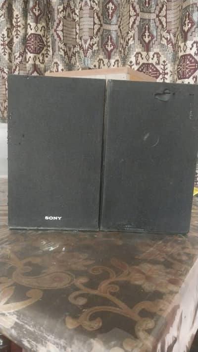 Sony ke speakers hain sell krnay hain