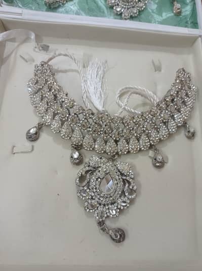 bridal jewellery set  5 piece  with box