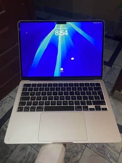 MacBook Air M2 - Base Variant 8/256