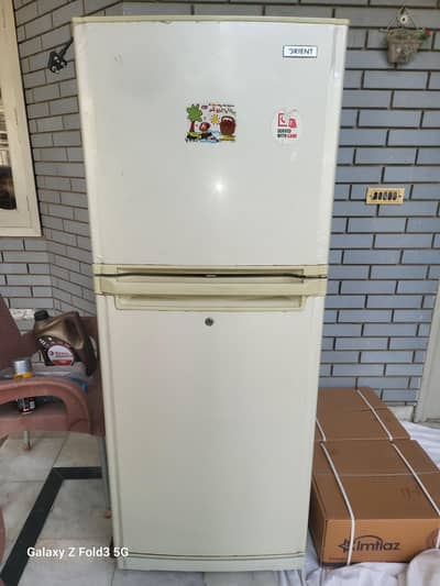 Refrigerator/Fridge