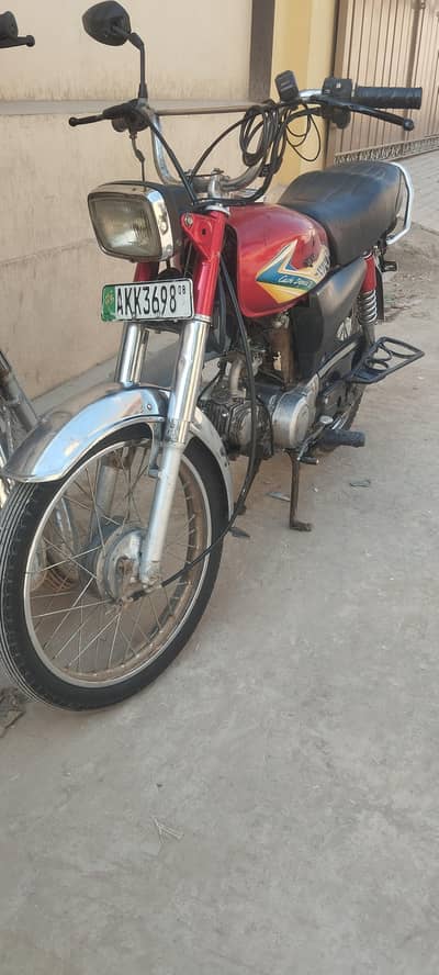 Honda CD-70 2008 well maintained