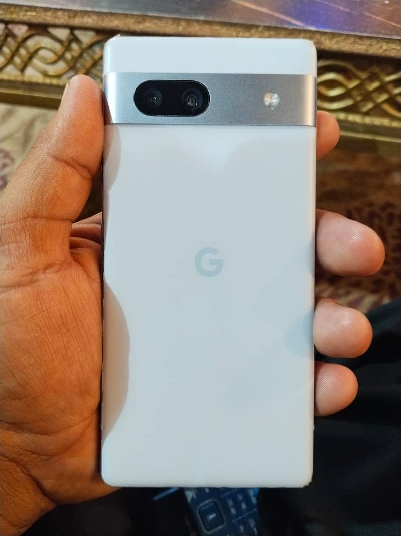 google pixel 7a 3