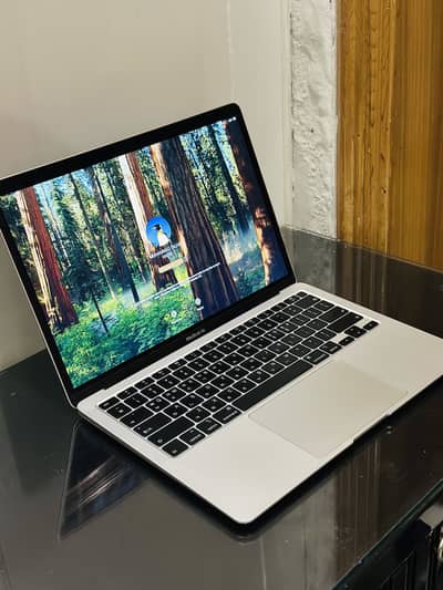 MacBook Air 2020 | 8/512 | Core i5 | Neat condition