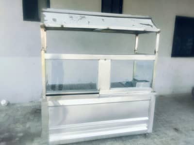 burger counter with fire