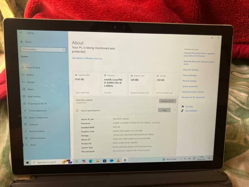 URGENT SELL:Microsoft surface pro 4 with Logitech wireless combo set. 4