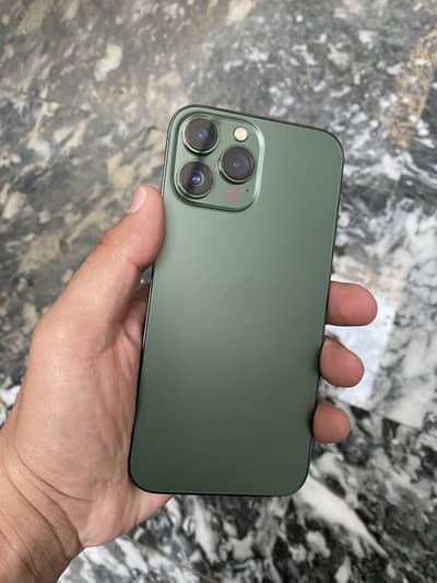 iPhone 13 Pro Max Non pta Read discription