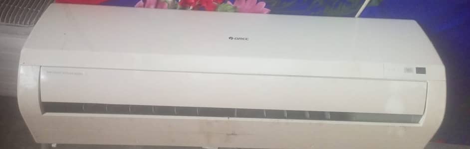 Gree AC non-inverter for urgent sale