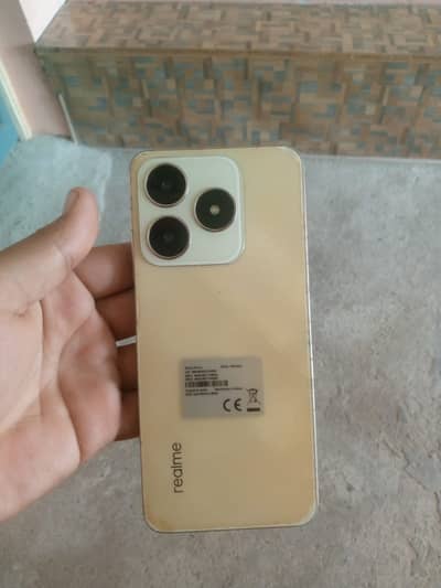 Realme C61