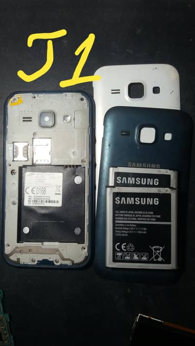 Samsung Galaxy J1 bord  pta approved for parts.