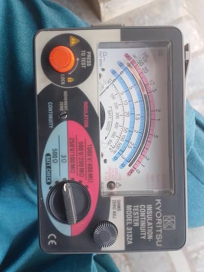 I'm selling Earth tester