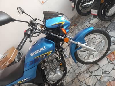 suzuki 110s naw motorcycle al Punjab namber bio available