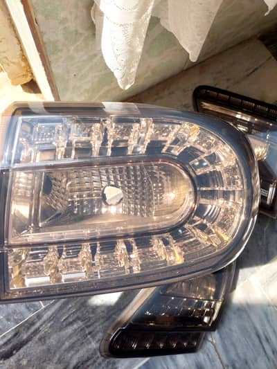 Corolla back Lava lights  2009 to 2014 xli,gli ,altis