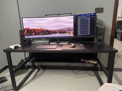 Workstation/Desk PC table in great condition