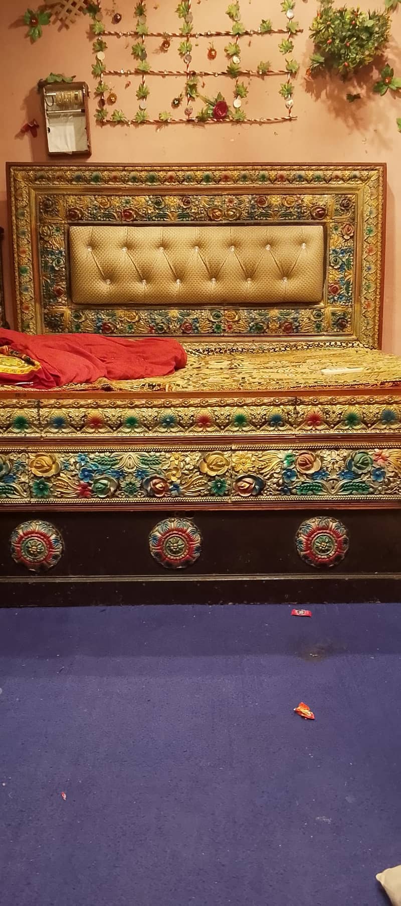 bed side table mirror showcase 0